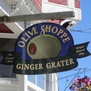 Olive Shoppe & Ginger Grater